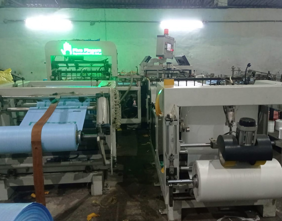 Liner Insertion Machine